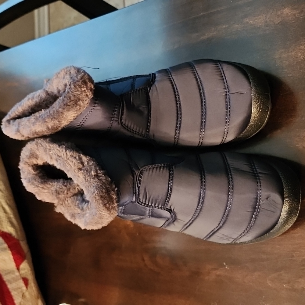 Kusou Women's Snow Boots